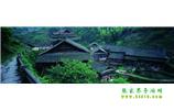 張家界、天子山、寶峰湖/黃龍洞、鳳凰古城、德夯大峽谷 苗族風(fēng)情五日游